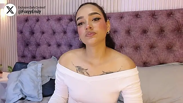 EMILYY FOXY online show from October 2025 07:16:02 PM