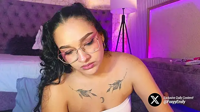 Snapshot of EMILYY_FOXY chatting on July 2026 07:06:02 PM EMILYY FOXY online show from July 2026 07:06:02 PM