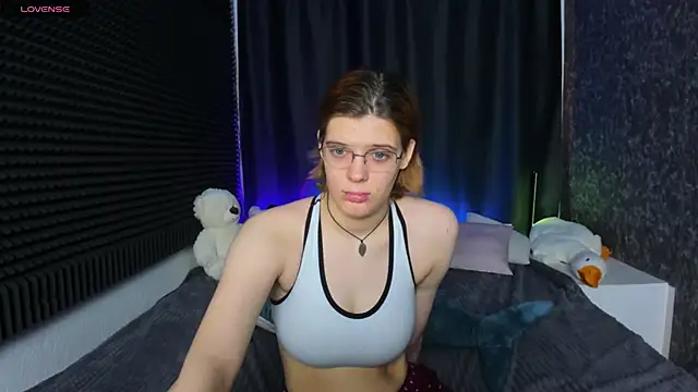 KIKI Krash online show from February 2025 10:10:02 AM