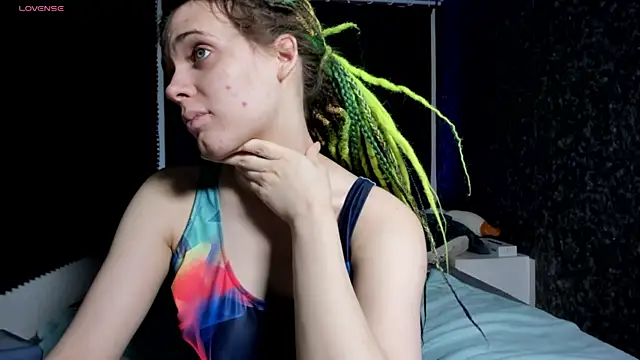 KIKI Krash online show from January 2026 10:18:01 AM