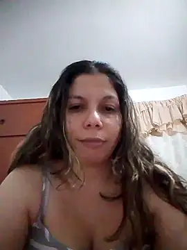 Carliina Soussa online show from October 2025 10:28:02 PM