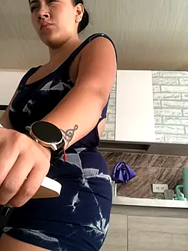 Abigail Cowen online show from November 2025 03:46:01 PM