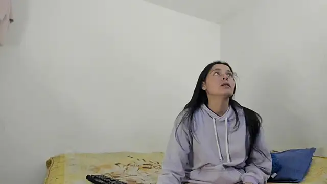 Nathaly love96 online show from December 2024 08:00:01 PM