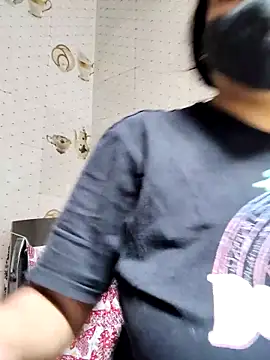 illay love online show from April 2026 03:11:02 AM