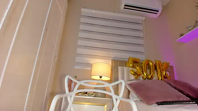 zoe sky  online show from March 2025 11:40:01 AM