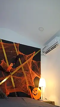 Adel Nesbiit online show from October 2025 07:26:02 PM