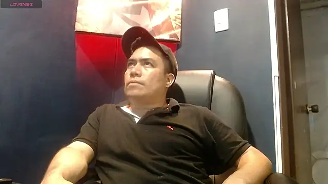 Jhonatan Morales S online show from March 2025 01:01:01 AM
