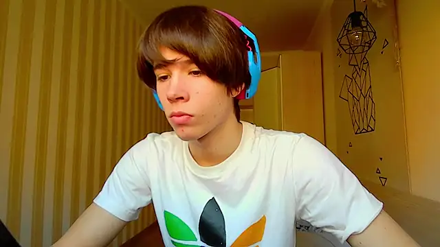 gayGamogey online show from March 2025 11:18:02 AM