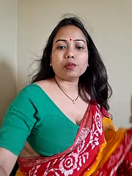 Snapshot of DREAM_GIRL-30 chatting on April 2026 06:28:01 AM DREAM GIRL-30 online show from April 2026 06:28:01 AM