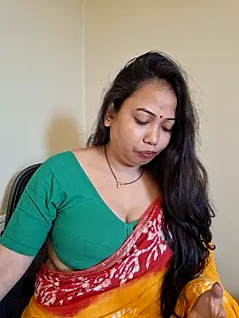 Snapshot of DREAM_GIRL-30 chatting on May 2026 04:20:02 AM DREAM GIRL-30 online show from May 2026 04:20:02 AM