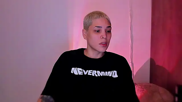 Charlee pink online show from February 2026 06:06:02 PM