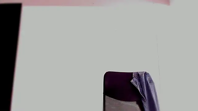 Charlee pink online show from March 2026 04:35:01 PM