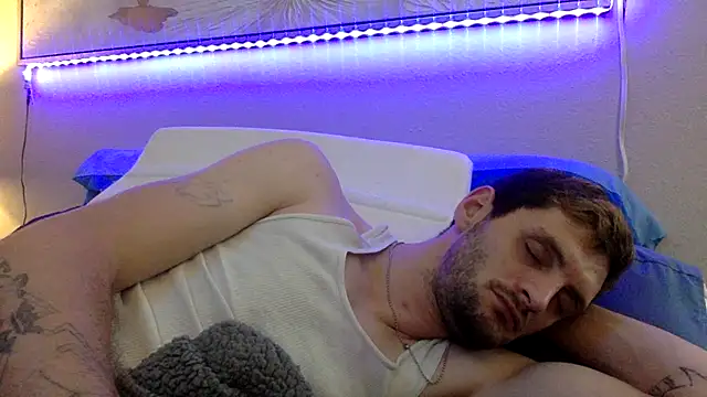 ChillzPnp online show from November 2025 01:47:01 AM