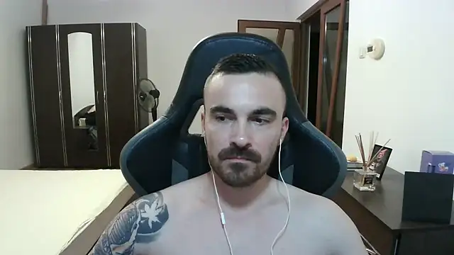 Snapshot of mu5clemania2 chatting on July 2026 07:27:02 PM mu5clemania2 online show from July 2026 07:27:02 PM