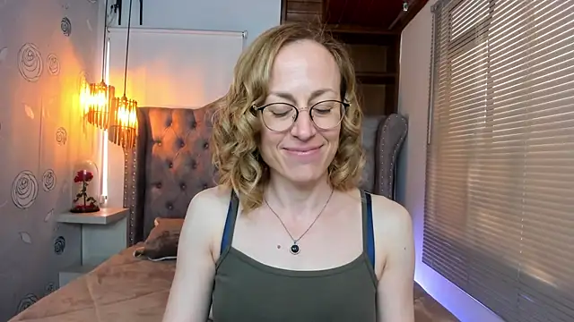 SammySanders online show from February 2025 07:10:02 PM