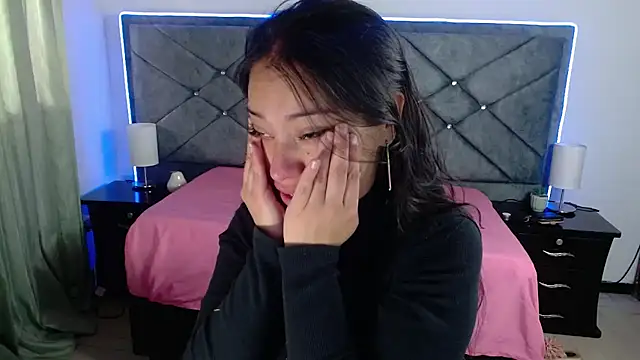 Julietacollins06 online show from September 2025 03:02:01 PM