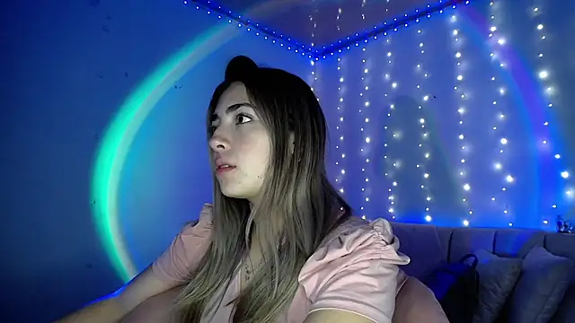 channel blonde a online show from March 2025 05:01:01 PM