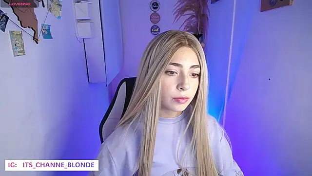 channel blonde a online show from October 2025 09:26:02 PM