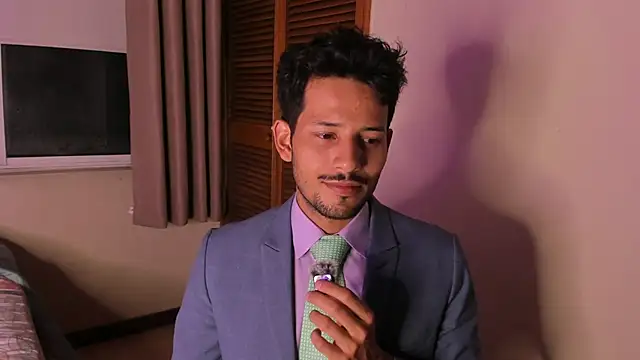 Snapshot of Nicholasrodrii chatting on February 2026 11:56:02 PM Nicholasrodrii online show from February 2026 11:56:02 PM