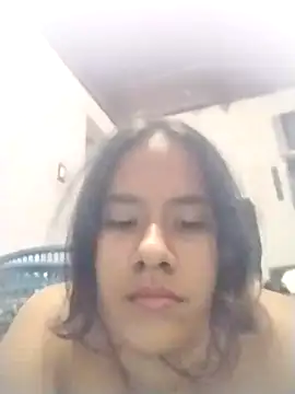 Snapshot of sol_miluna chatting on March 2026 01:11:02 PM sol miluna online show from March 2026 01:11:02 PM