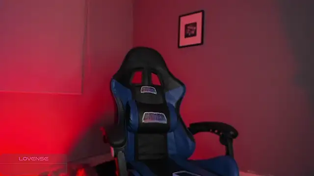 adamjackson  online show from September 2025 02:13:02 AM