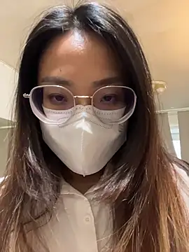 yourbootygirl online show from November 2025 02:03:02 AM