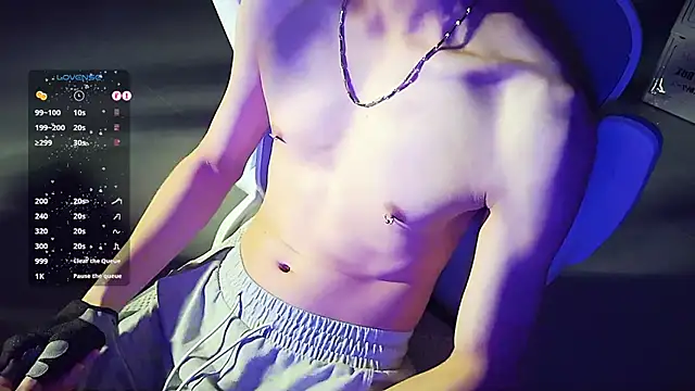 Snapshot of FEIYU001 chatting on January 2025 02:37:01 PM FEIYU001 online show from January 2025 02:37:01 PM