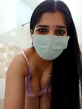 Snapshot of aaliya_bhattt chatting on December 2024 08:56:01 AM aaliya bhattt online show from December 2024 08:56:01 AM