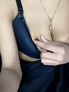 Snapshot of baby_soni78690 chatting on December 2024 06:02:01 PM baby soni78690 online show from December 2024 06:02:01 PM