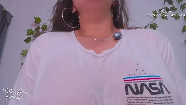 Mxss Honey online show from March 2026 03:12:01 AM