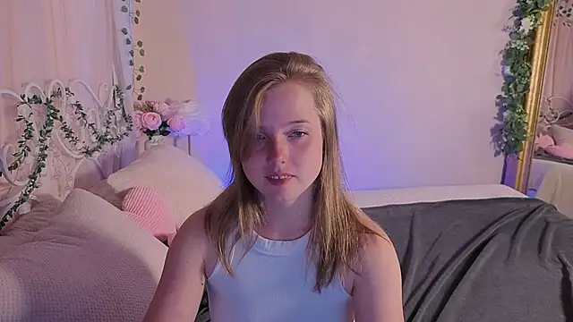Snapshot of mary_ton chatting on June 2026 05:10:02 AM mary ton online show from June 2026 05:10:02 AM