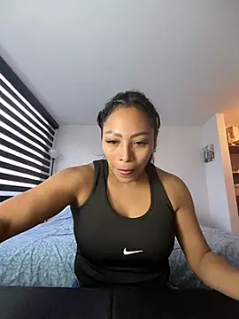 CindyWilliams  online show from February 2025 10:36:02 PM