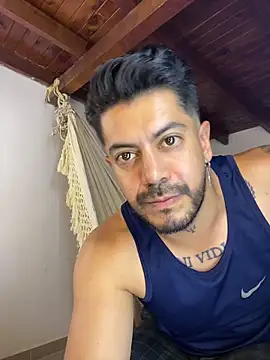 AndresSmith   online show from May 2026 12:07:01 AM