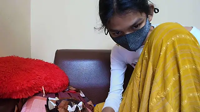 Srabontii online show from November 2025 09:31:01 AM