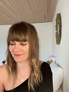 Milla  one online show from January 2025 12:35:01 PM