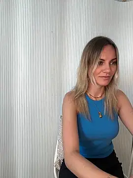 Snapshot of Milla__one chatting on May 2026 08:30:02 AM Milla one online show from May 2026 08:30:02 AM