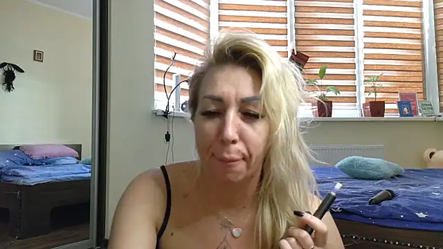 Denny Brenda online show from February 2025 08:32:02 AM