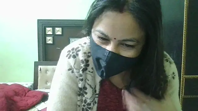 couplesuni online show from December 2024 03:50:02 AM