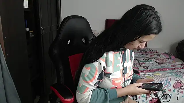 kayla k18 online show from February 2025 08:47:02 PM