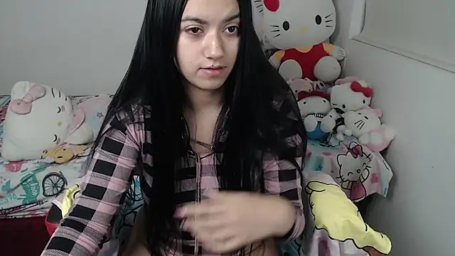 Snapshot of kayla_k18 chatting on July 2026 03:17:02 AM kayla k18 online show from July 2026 03:17:02 AM