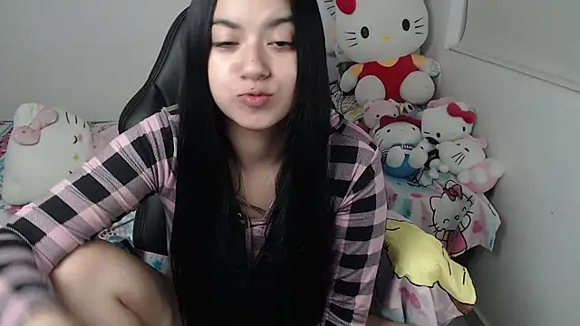Snapshot of kayla_k18 chatting on July 2026 03:23:01 AM kayla k18 online show from July 2026 03:23:01 AM