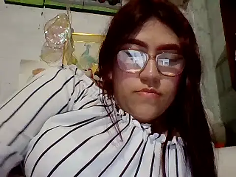 dafne19  online show from March 2025 02:27:02 AM