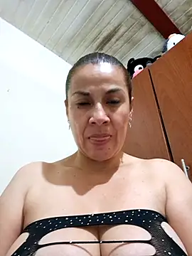 Snapshot of Zaralu_ chatting on September 2025 11:37:01 PM Zaralu online show from September 2025 11:37:01 PM