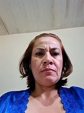 Snapshot of Zaralu_ chatting on November 2025 12:38:01 PM Zaralu online show from November 2025 12:38:01 PM