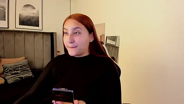 Alaia Cute online show from January 2025 11:47:01 PM