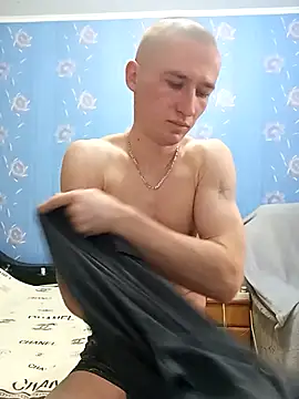 serhii19791 online show from February 2025 03:04:01 AM