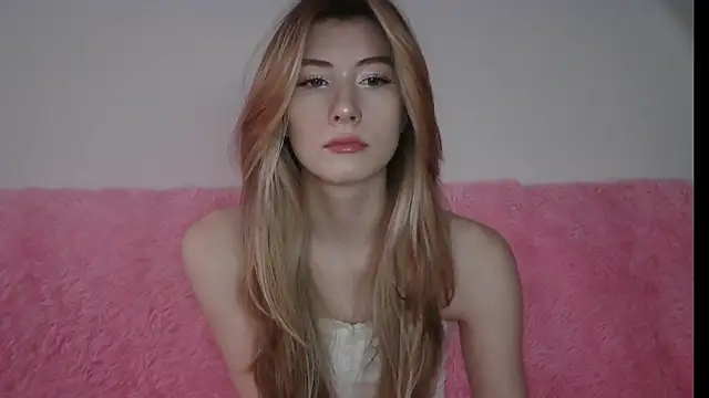 ErikaShyy online show from January 2025 10:11:02 AM