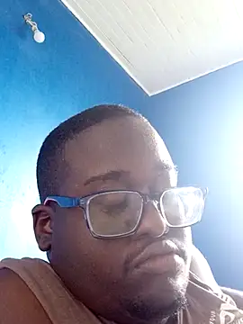 Snapshot of Jeanlaurent972 chatting on November 2025 01:21:02 PM Jeanlaurent972 online show from November 2025 01:21:02 PM