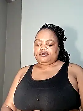 Snapshot of hugemelonsxxx chatting on February 2025 05:18:02 PM hugemelonsxxx online show from February 2025 05:18:02 PM