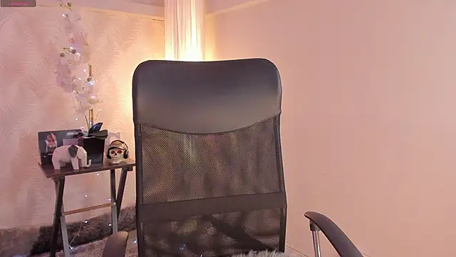 CyntiaAdams online show from February 2025 06:24:01 PM